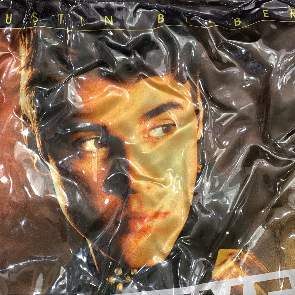 Justin Bieber Believe Tour VIP Large Collectible Bag - Picture 5 of 5